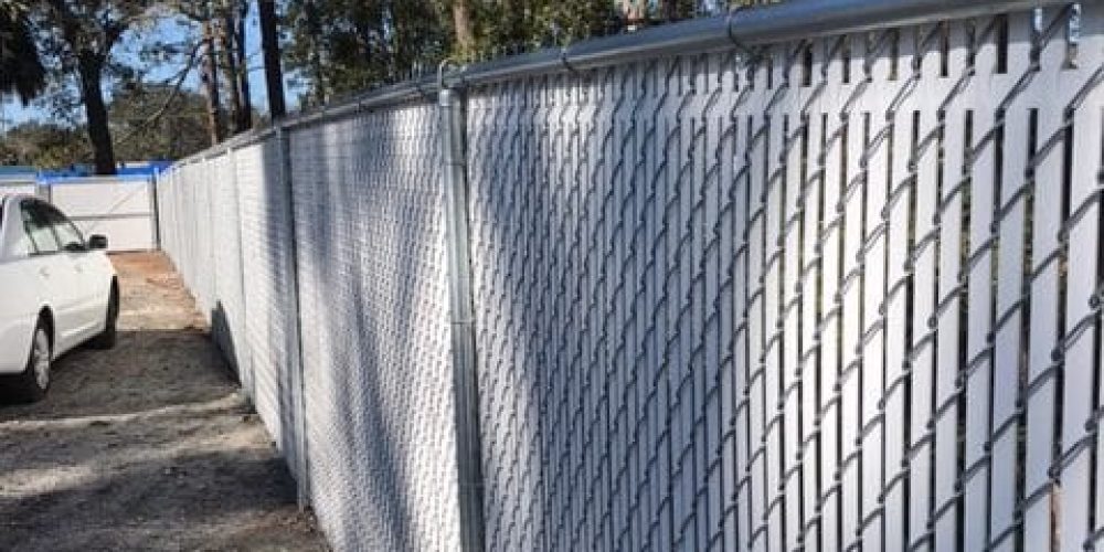 Commercial_Fencing_Armstrong_Fence03-e1536945367107